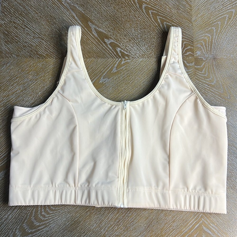 BELLISSE Compressure Post Surgery Comfort Bra 40 C/D